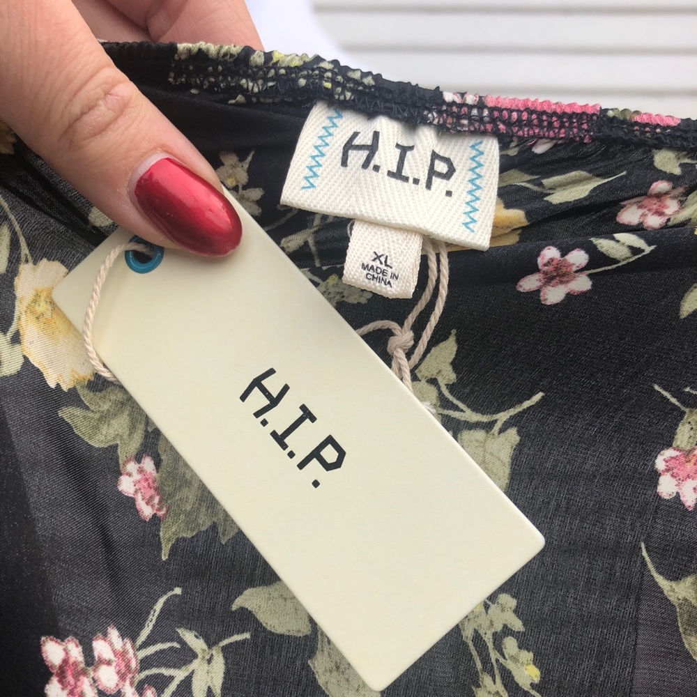 H.I.P. Floral satin camisole - Picture 4 of 4